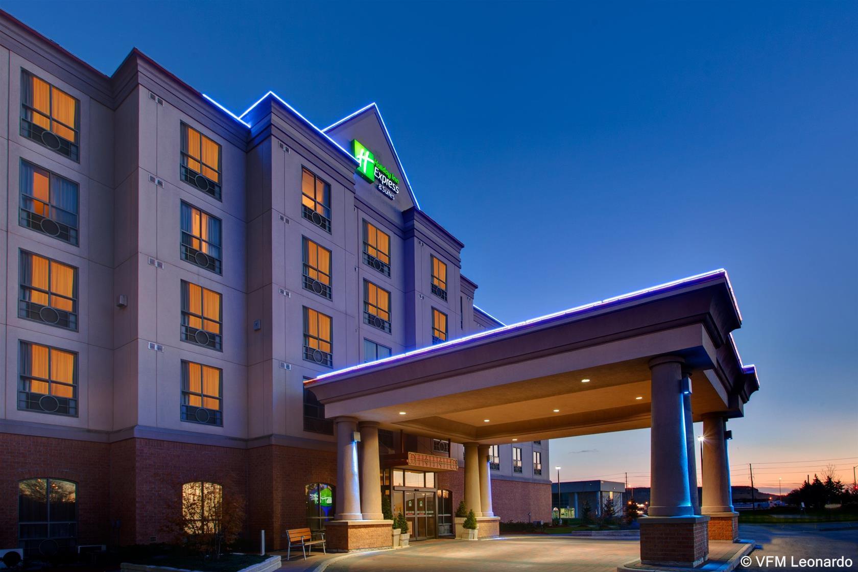 Holiday Inn Express Hotel & Suites Milton By Ihg מראה חיצוני תמונה