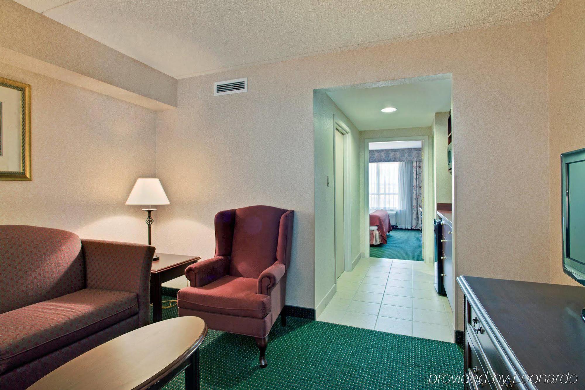 Holiday Inn Express Hotel & Suites Milton By Ihg חדר תמונה