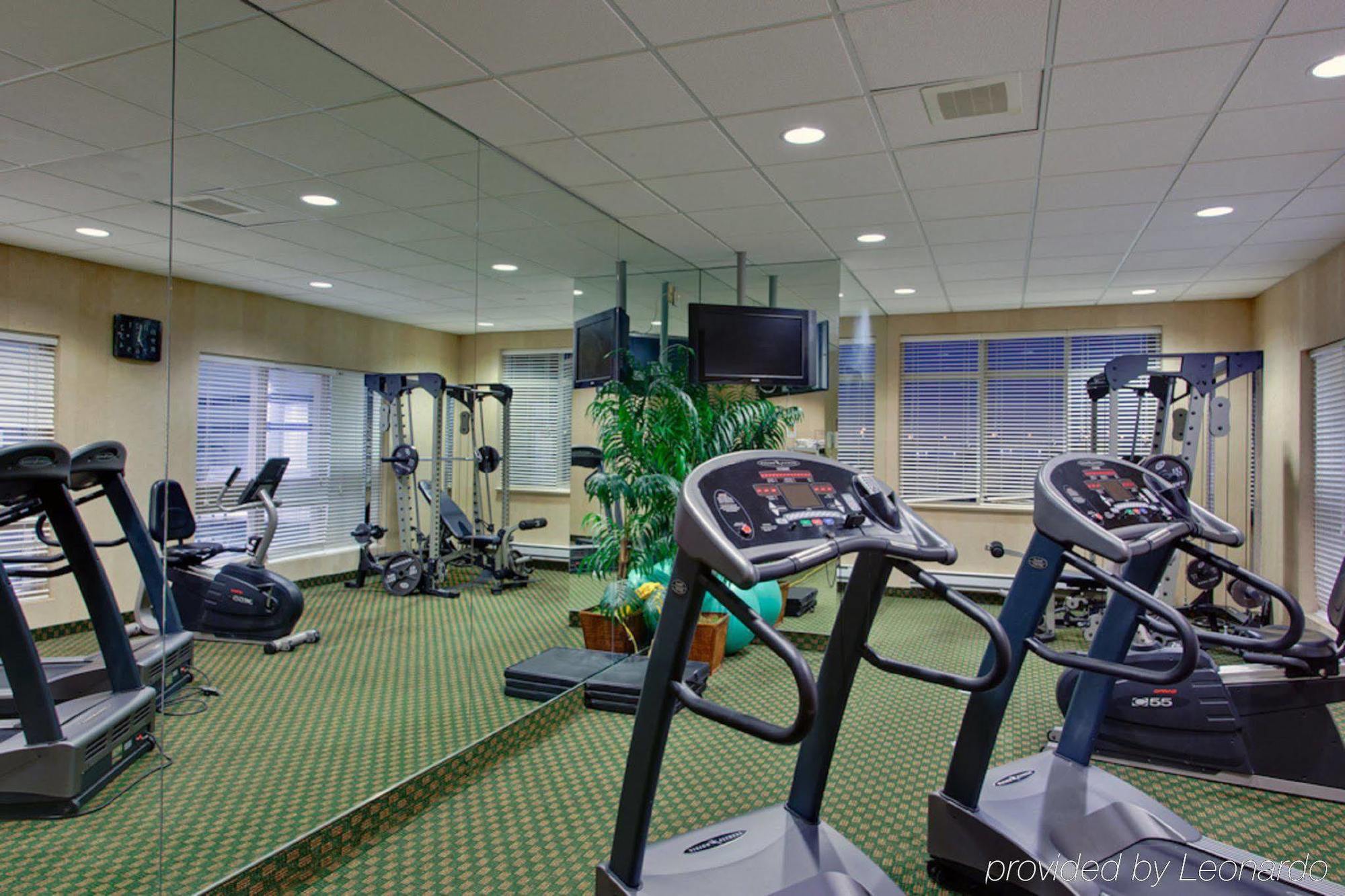 Holiday Inn Express Hotel & Suites Milton By Ihg מראה חיצוני תמונה